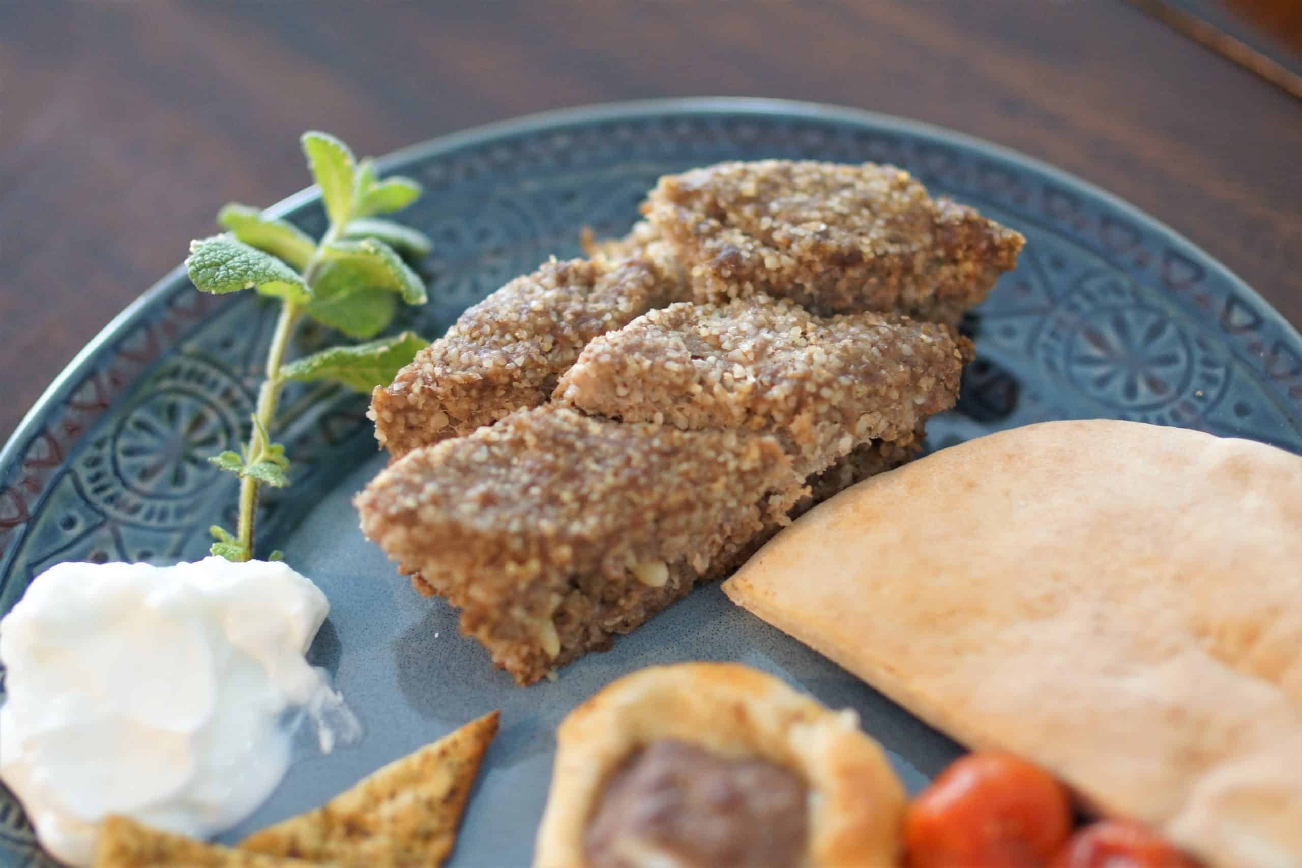 Lebanese Baked Kibbeh: Kibbeh Bil Sanieh - Carne Diem