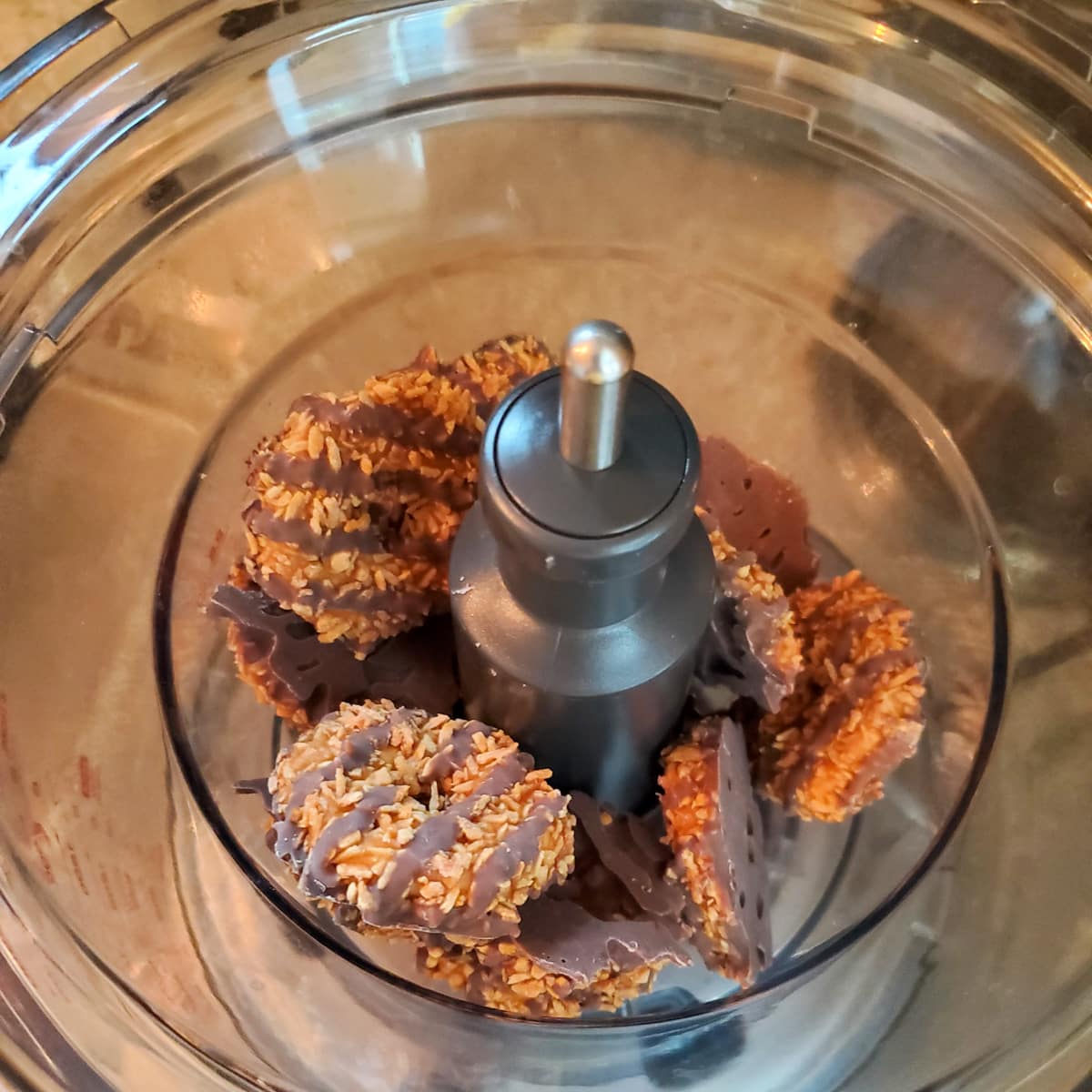 Samoas cookie in a food processor.