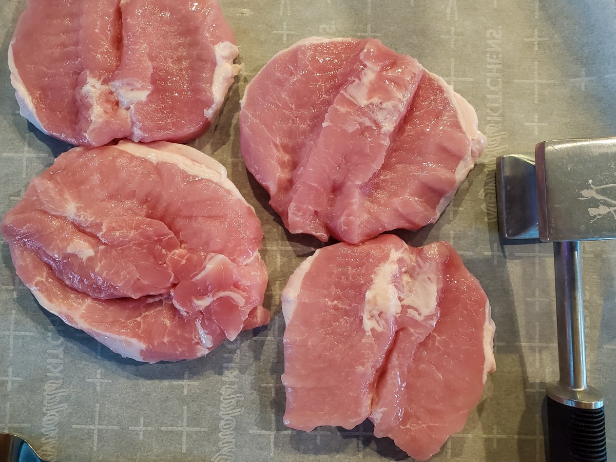 4 butterfly pork chops.