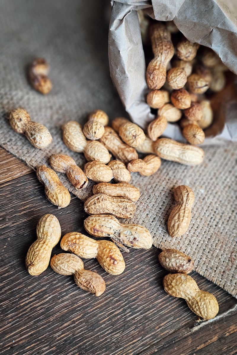 Smoked peanuts with sea salt.