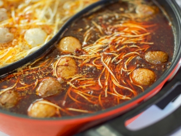 How to Make Chinese Hot Pot at Home - Carne Diem